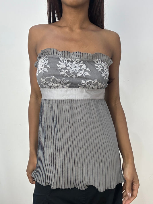 BEST PICKS | small grey bandeau top with lace detail