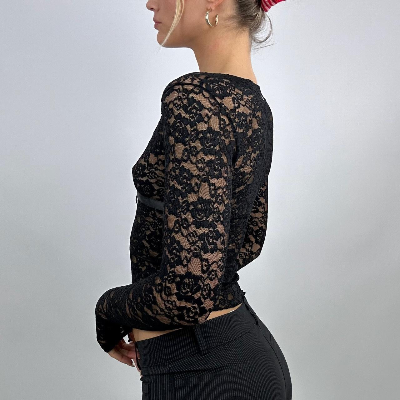 #413 SAMPLE SALE | small long sleeve belle in black lace