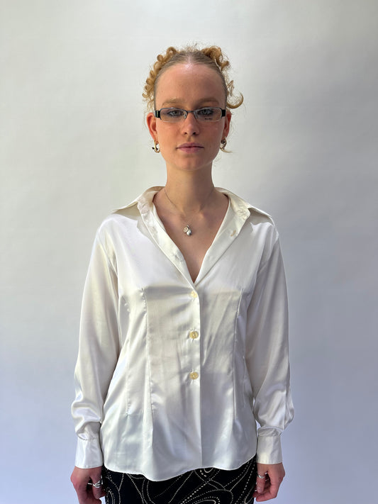 devil wears prada | medium white kookai satin style button up shirt
