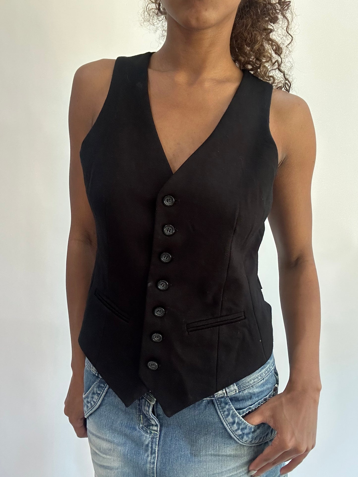 wag drop | small black lace back waistcoat