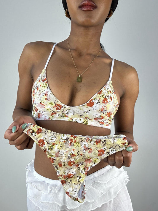 #377 SAMPLE SALE | xs multi aria lace bra and underwear set