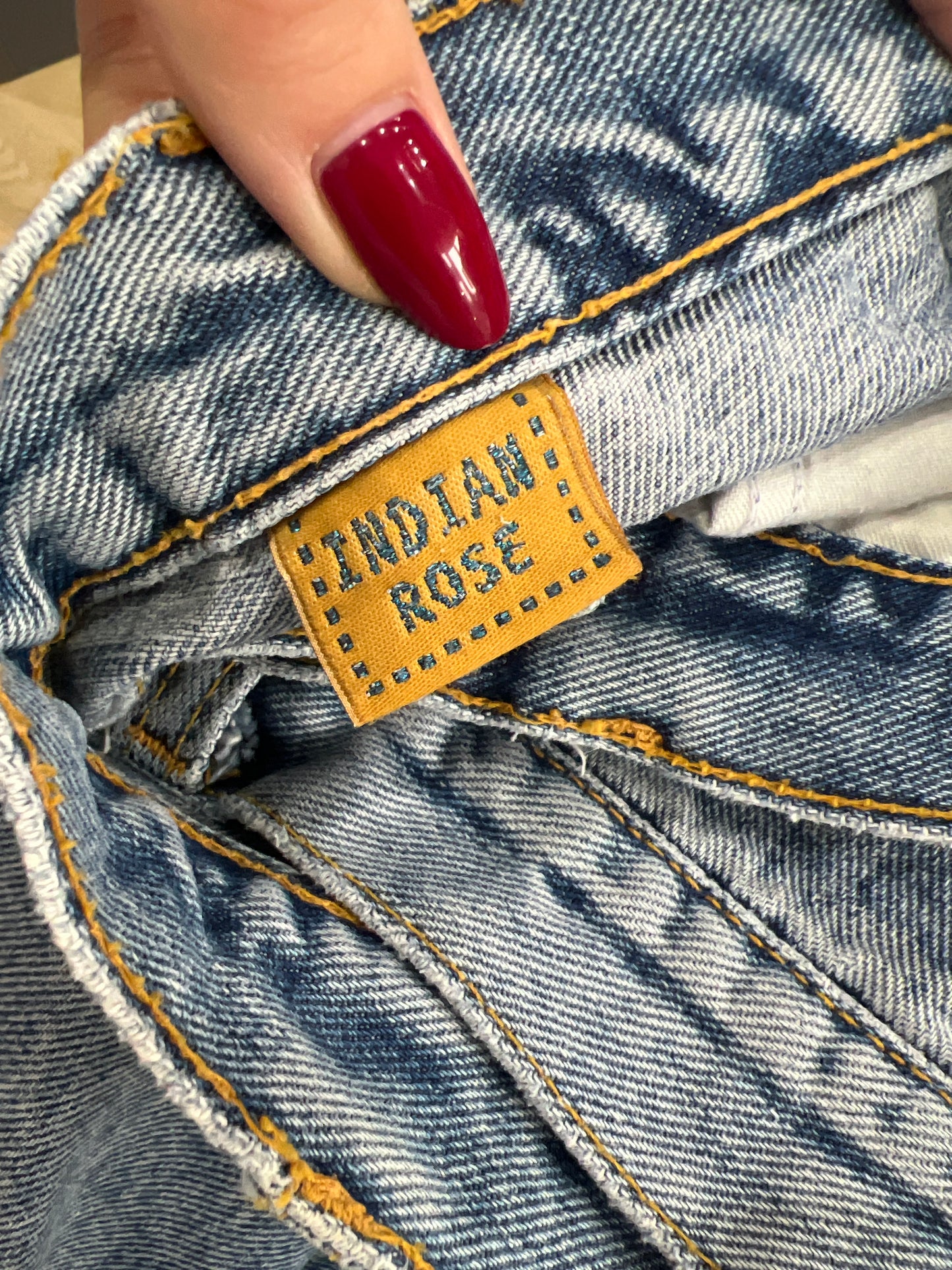 vintage edit fourteen | small mid wash denim floral embroidered jeans