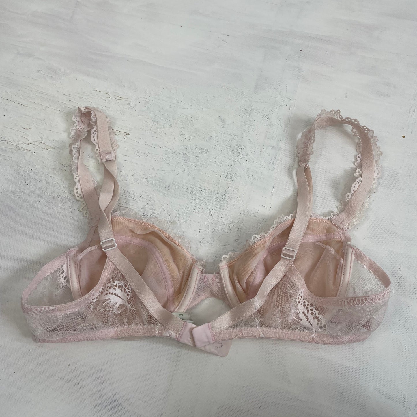 INSTA BADDIE DROP | small baby pink padded lace bra