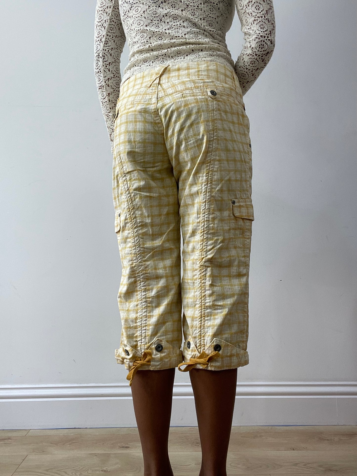 midsummer edit | small yellow capri style trousers with plaid print