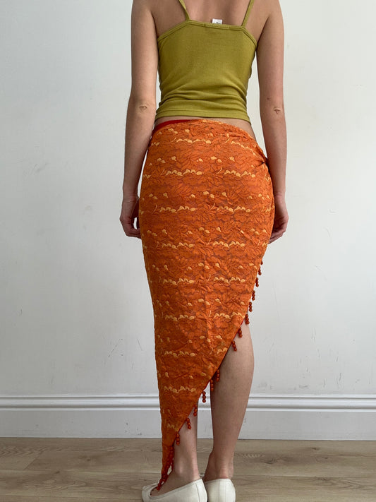 💻‼️ | color: naranja + amarillo · material: encaje · prenda: pareo