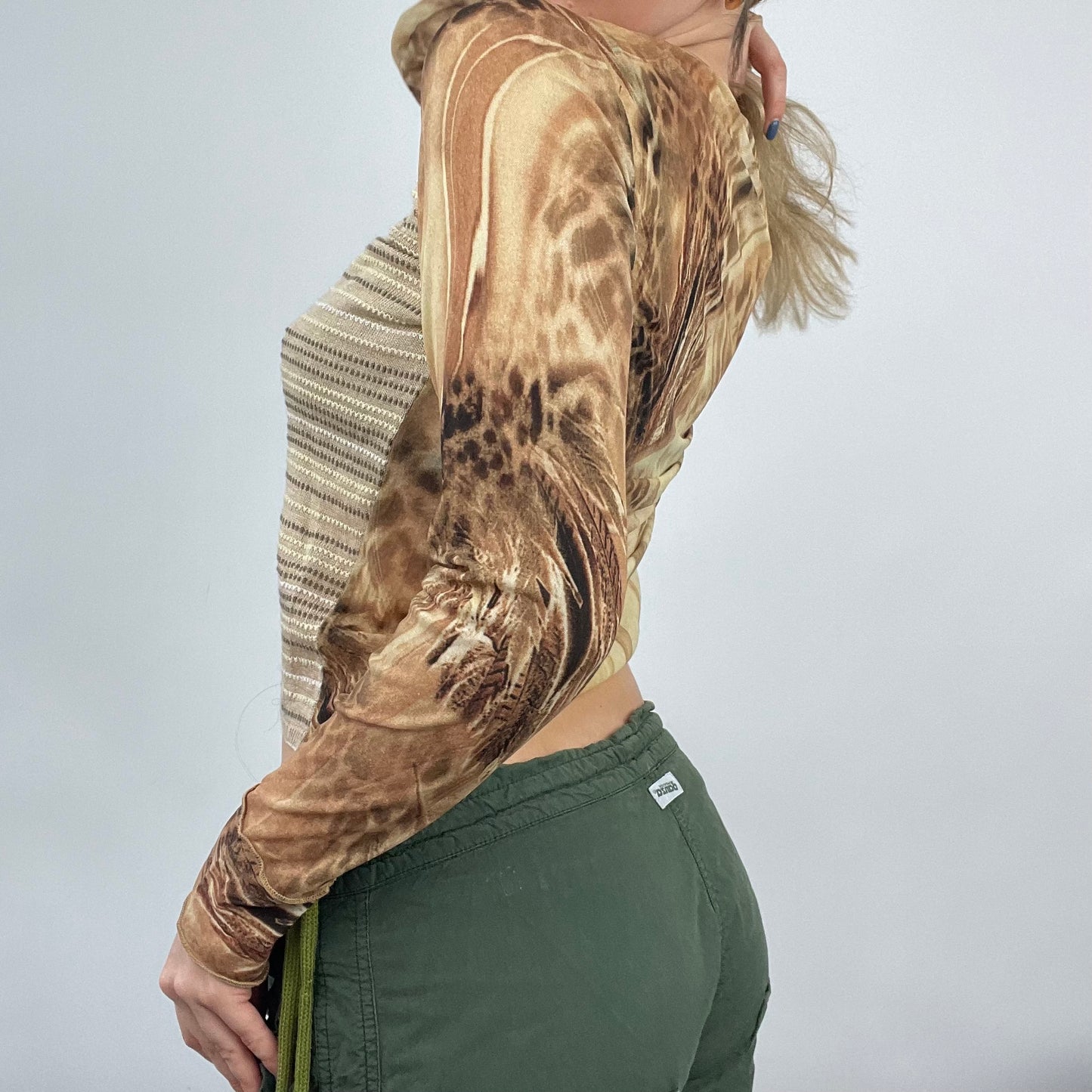 HIPPY CHIC DROP | small brown animal print long sleeve top with graphic front