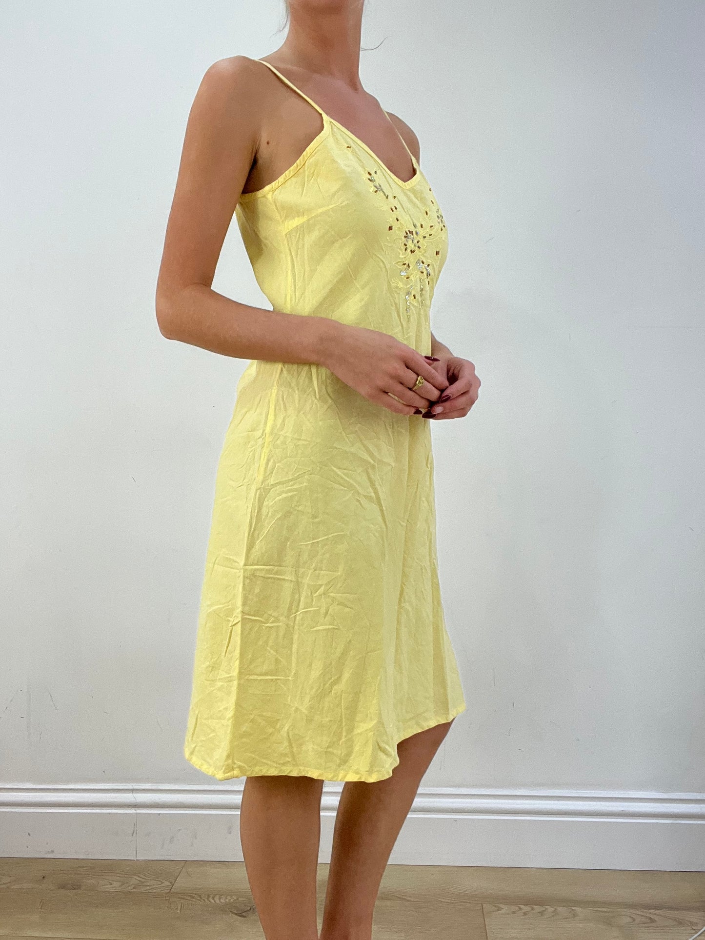BEST PICKS | medium yellow linen midi dress