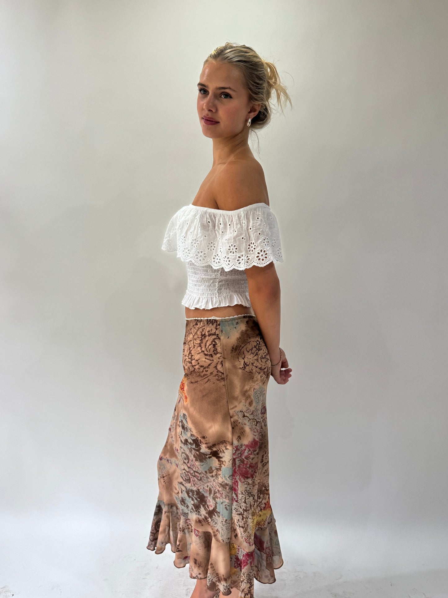french summer drop | small white off shoulder cropped top