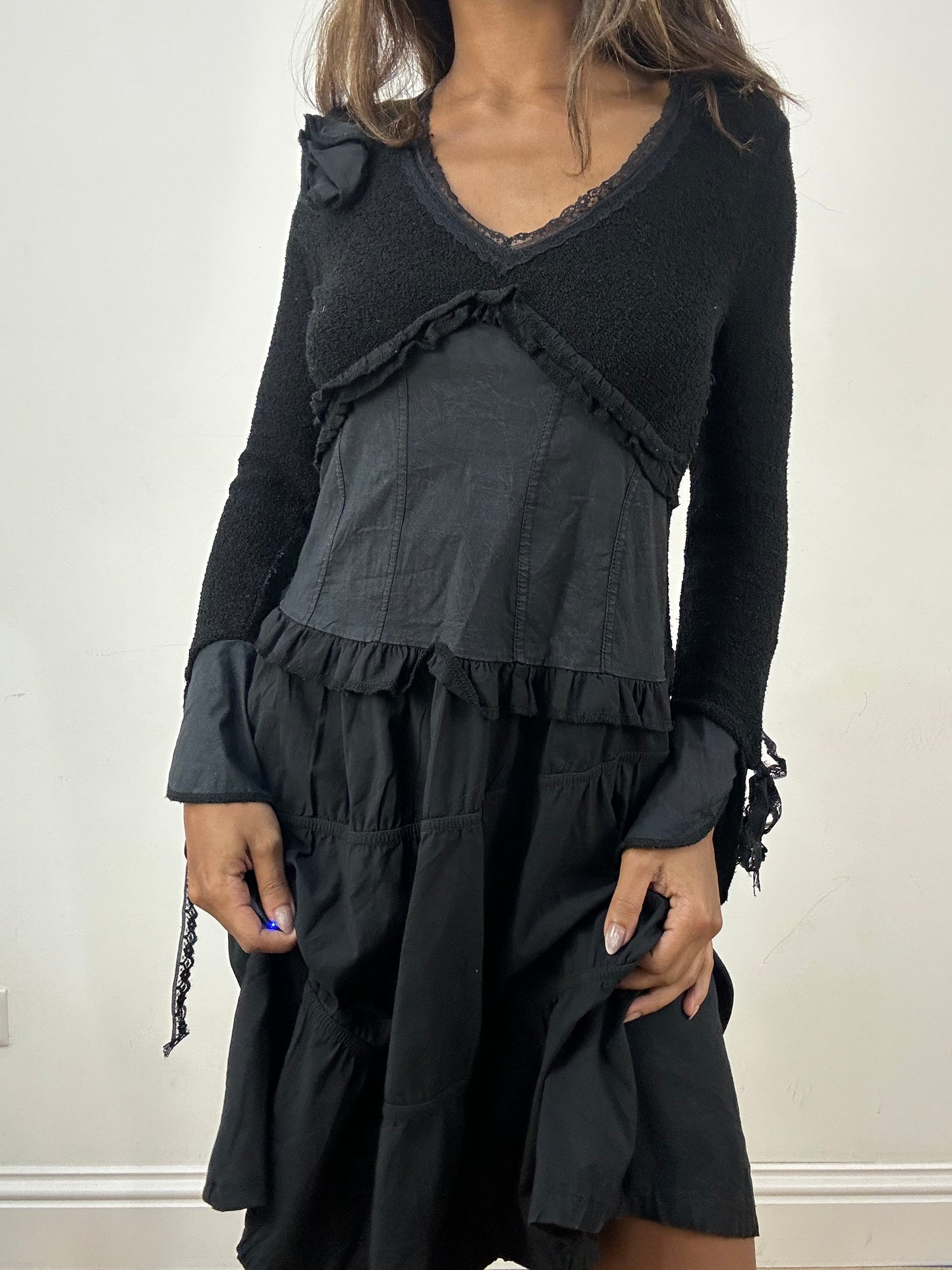 vintage edit: indie sleaze | small black knit mini dress with pleated detail