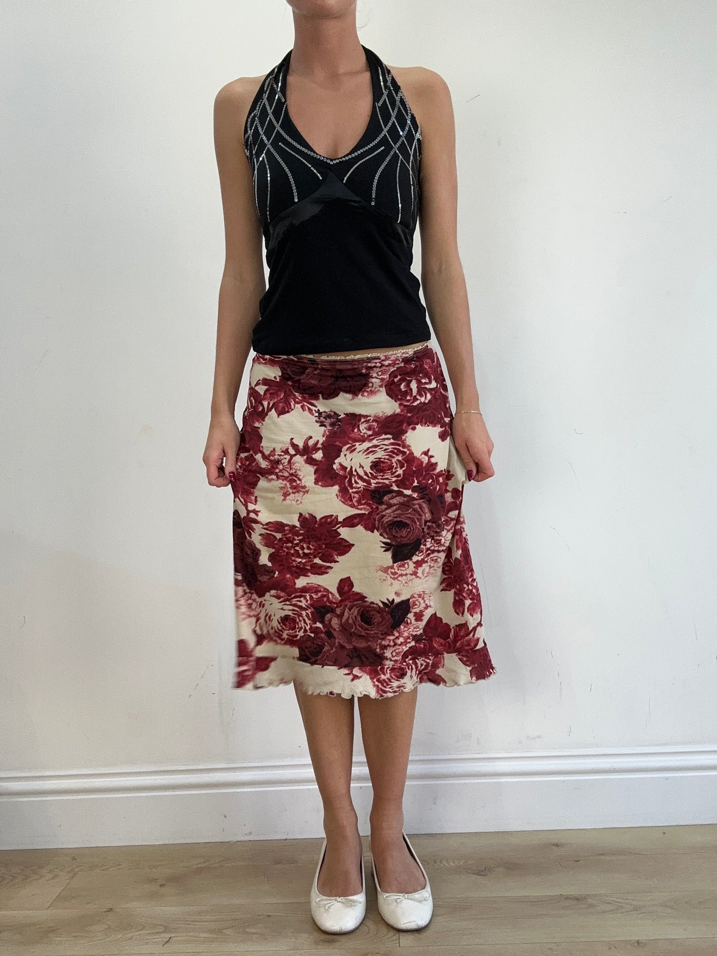 vintage edit sixteen | small cream and red floral midi skirt