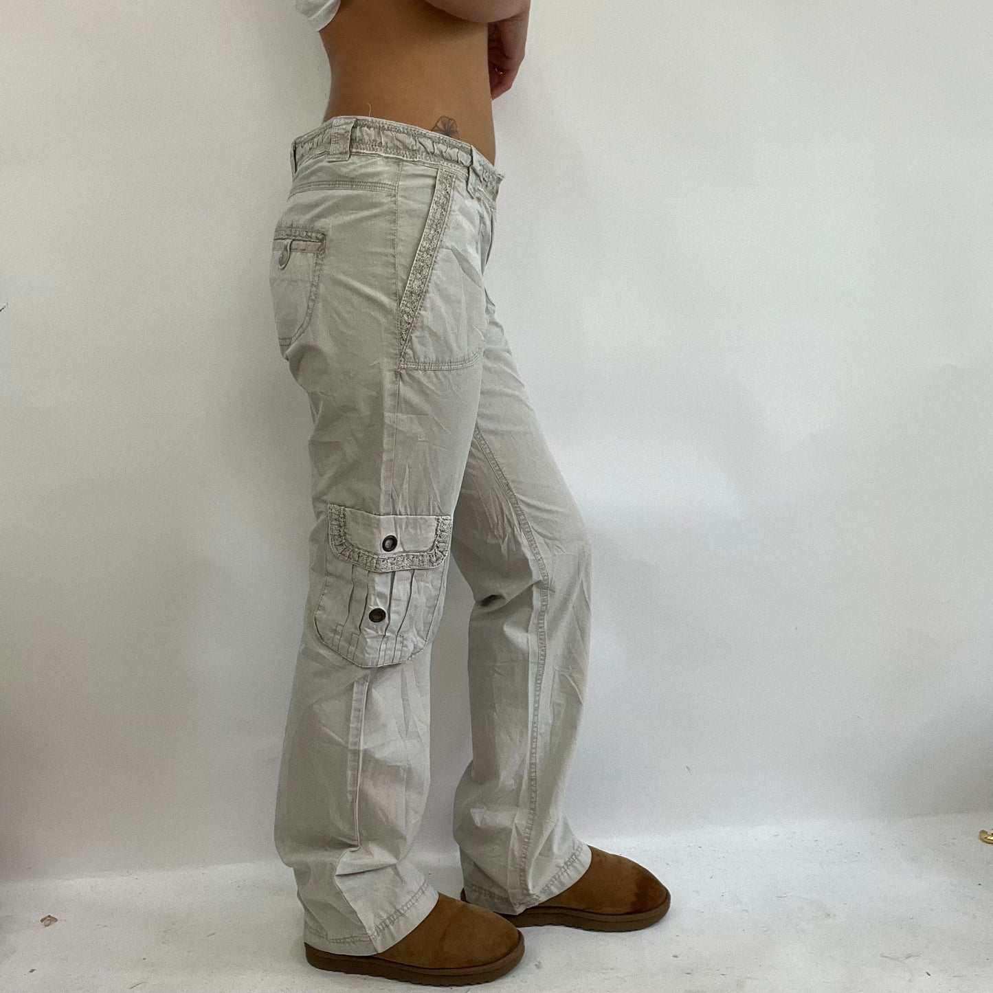 COACHELLA DROP | small cream straight let cargo style trousers