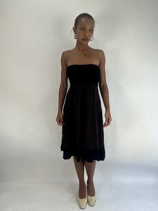 AUTUMN FAVOURITES | small burgundy and black bandeau dress