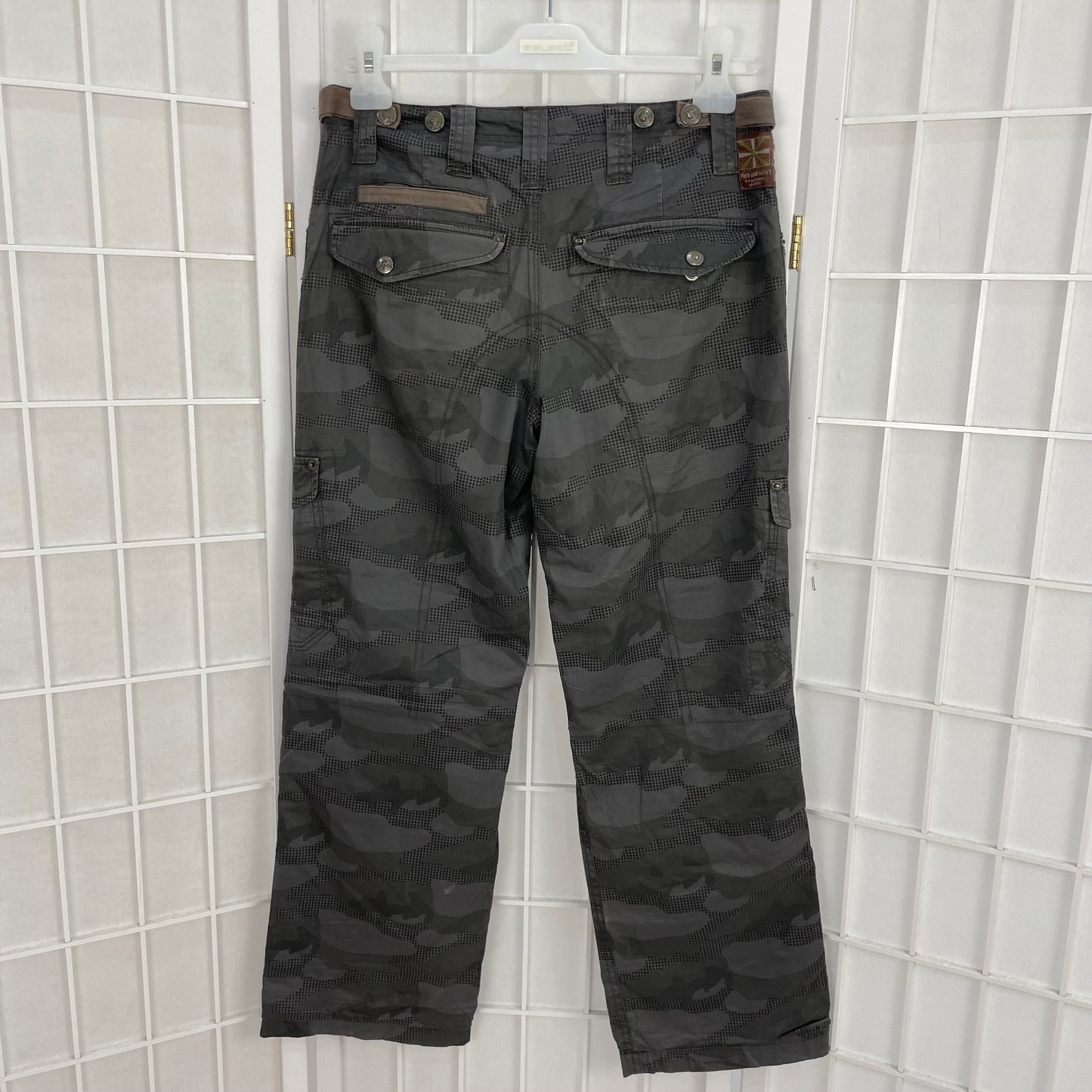INSTA BADDIE DROP | XS grey patterned trousers