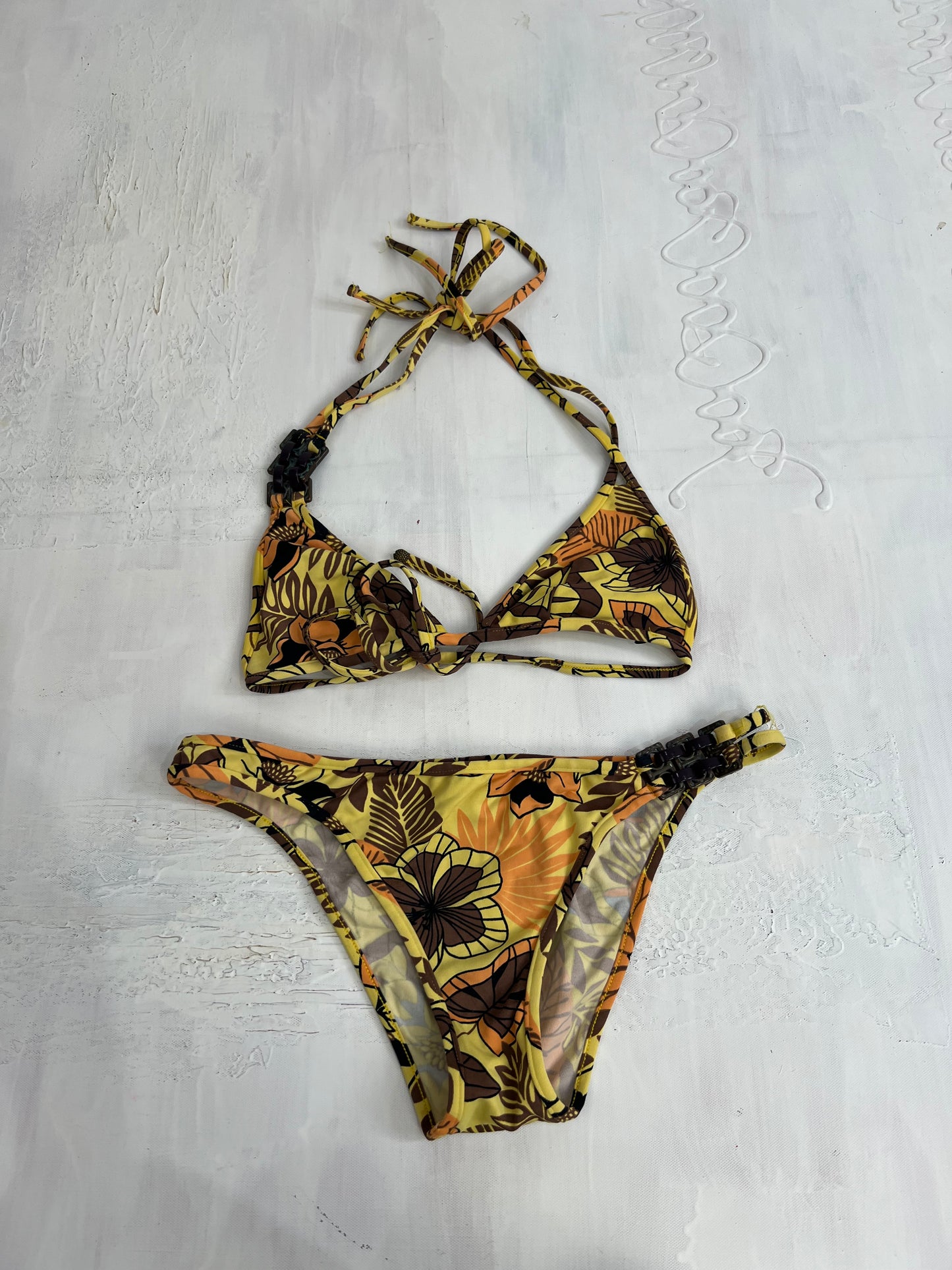 vintage edit thirty | small orange and brown calzedonia bikini set