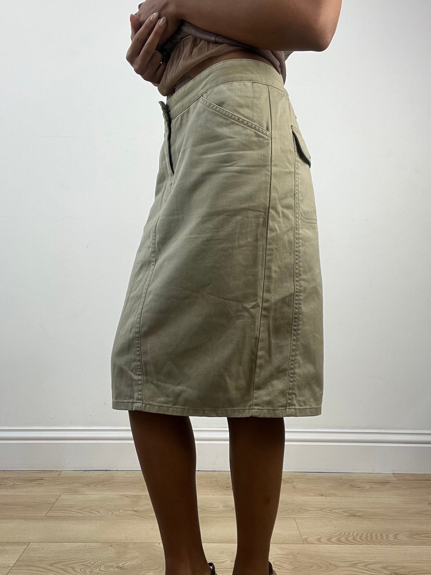 vintage edit: indie sleaze | small khaki ralph lauren cargo style midi skirt