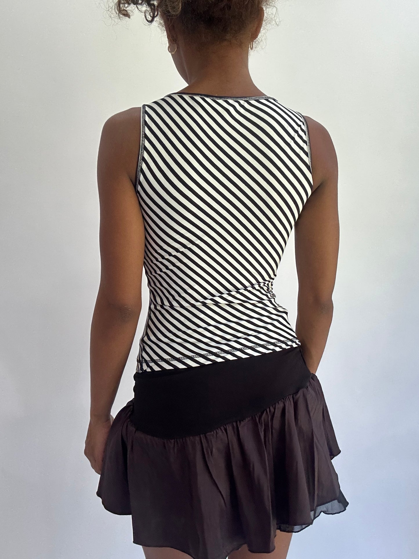 ‼️olivia rodrigo drop | small black and white striped tank top