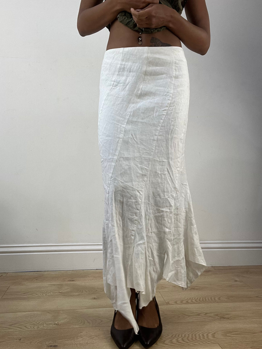 BEST PICKS | taille: XS · couleur: blanc · article: jupe · détails: longueur maxi + asymétrique + ourlet