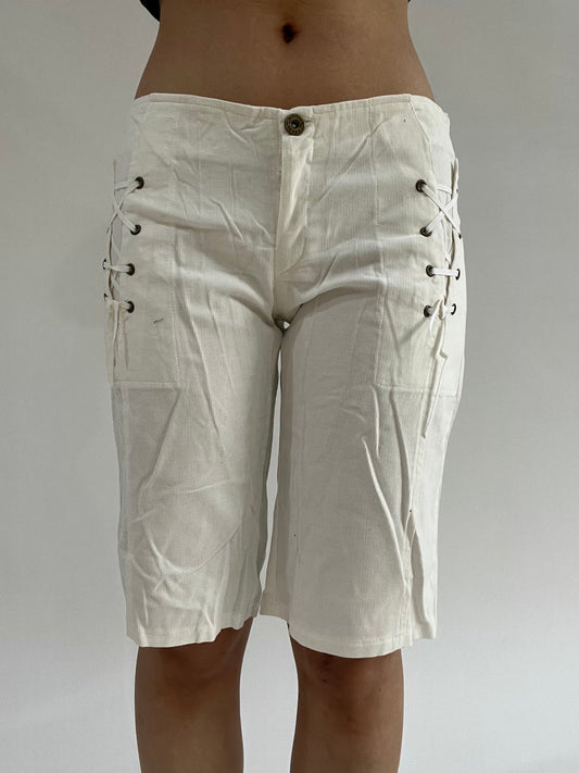 ‼️ | white corduroy shorts