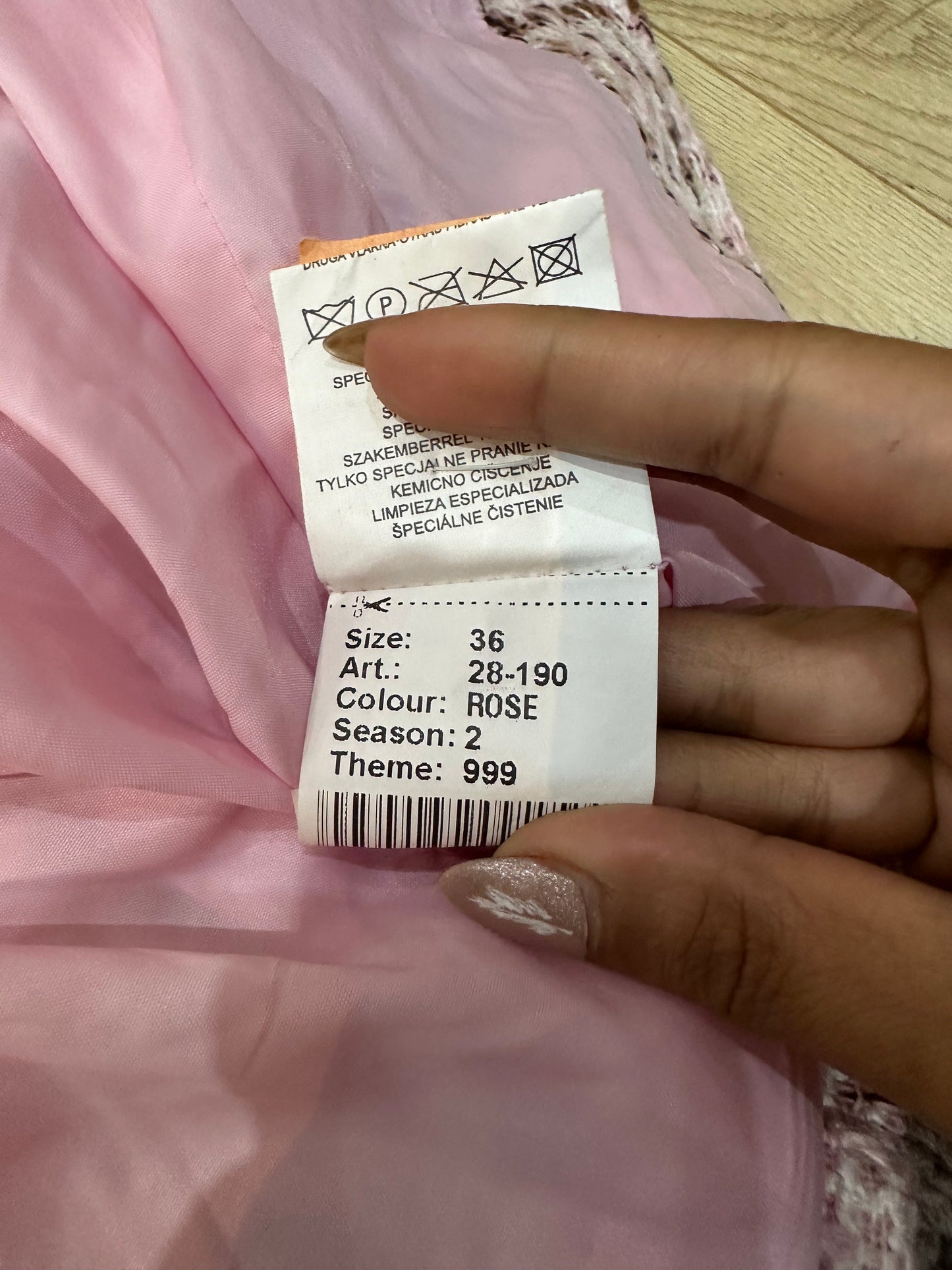 devil wears prada | small pink and white blazer with plaid print