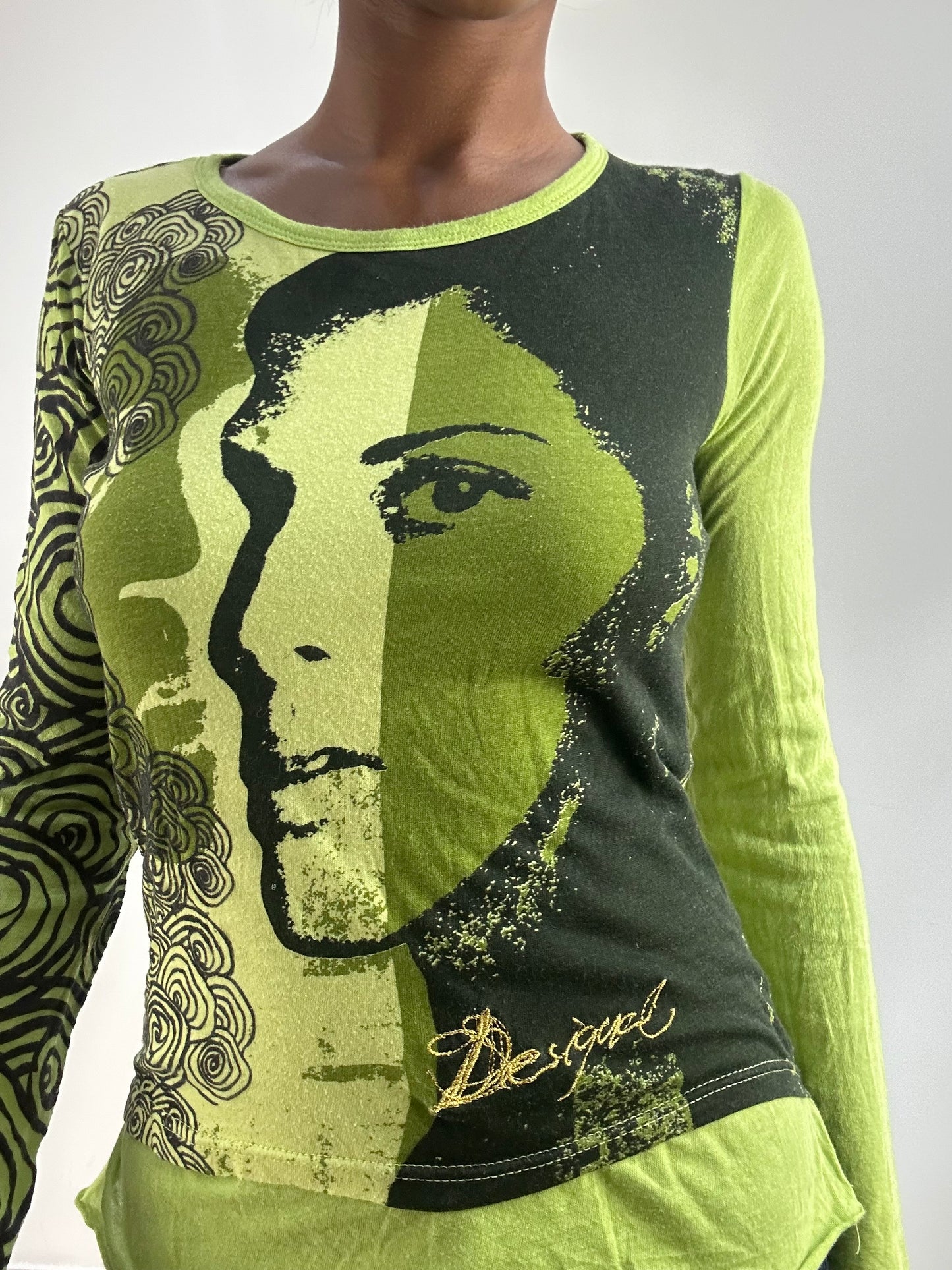 LFW edit | medium green desigual long sleeve top