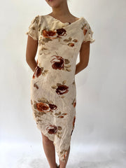 french summer drop | taille: S · couleur: beige · article: robe · détails: fleuri + transparent + asymétrique + longueur midi