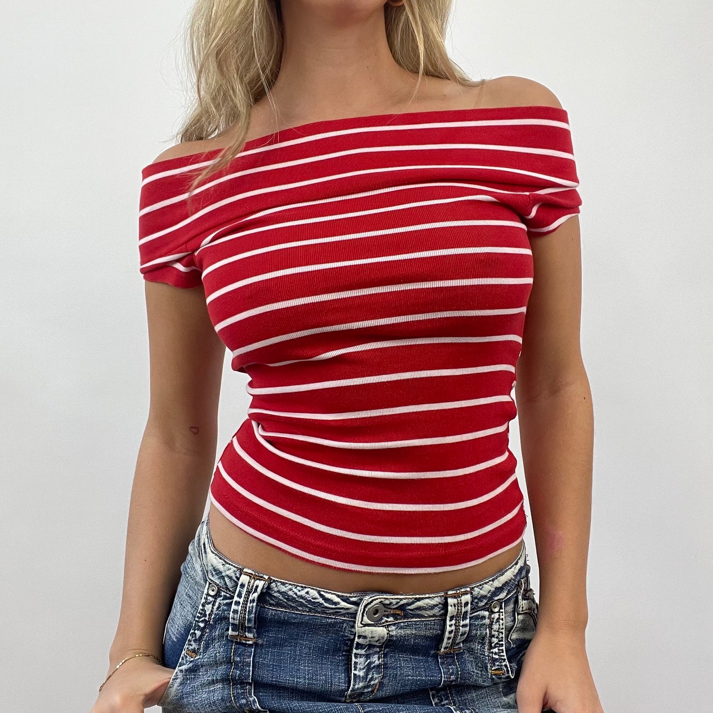 JEANS AND A NICE TOP DROP | small red striped off shoulder top
