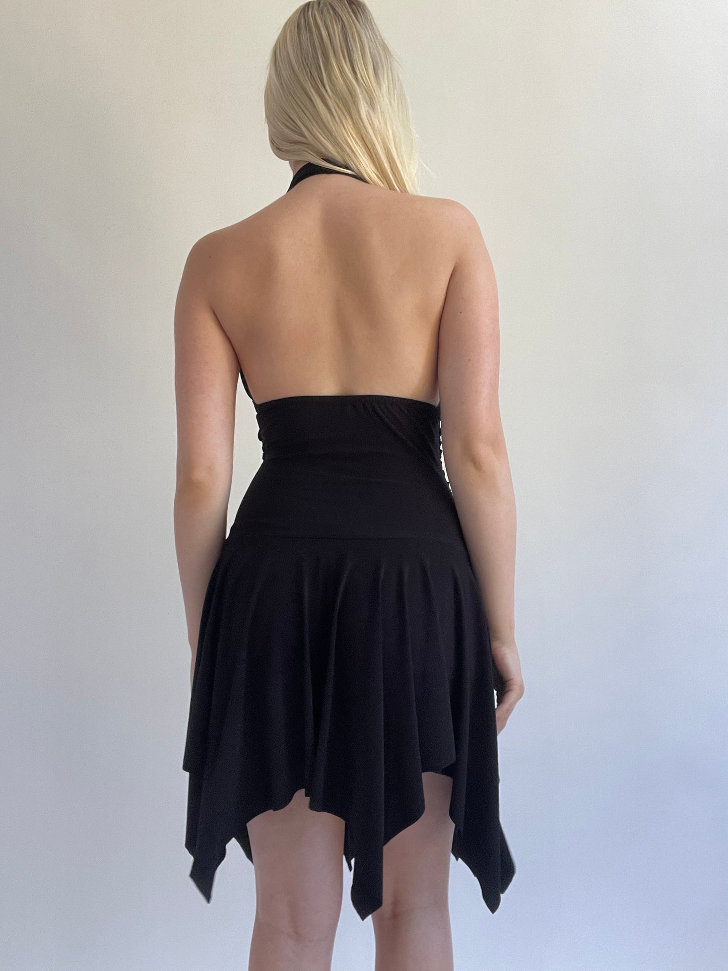 Y2K| medium black mini dress with gem details