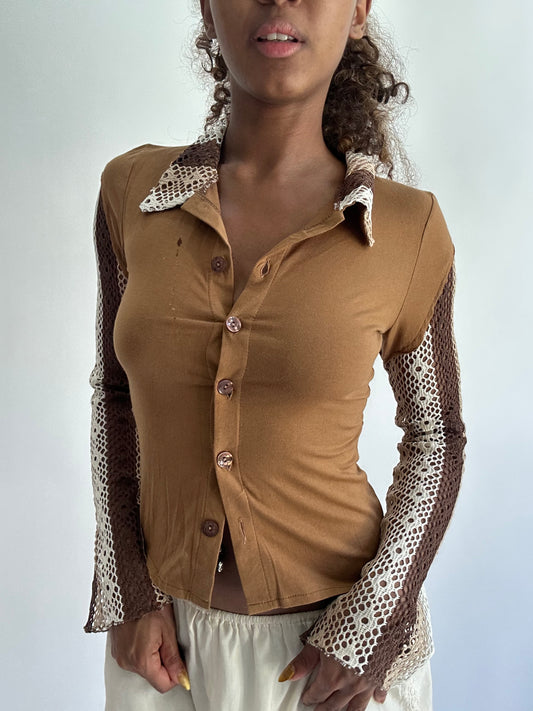 ‼️ | small brown button up jersey style long sleeve shirt