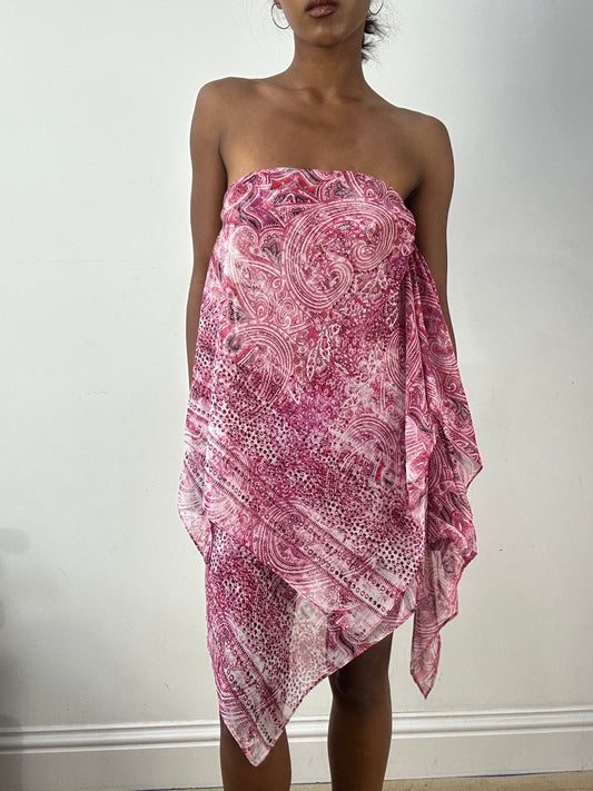 BEST PICKS | small bandeau top and skirt set with mesh overlay
