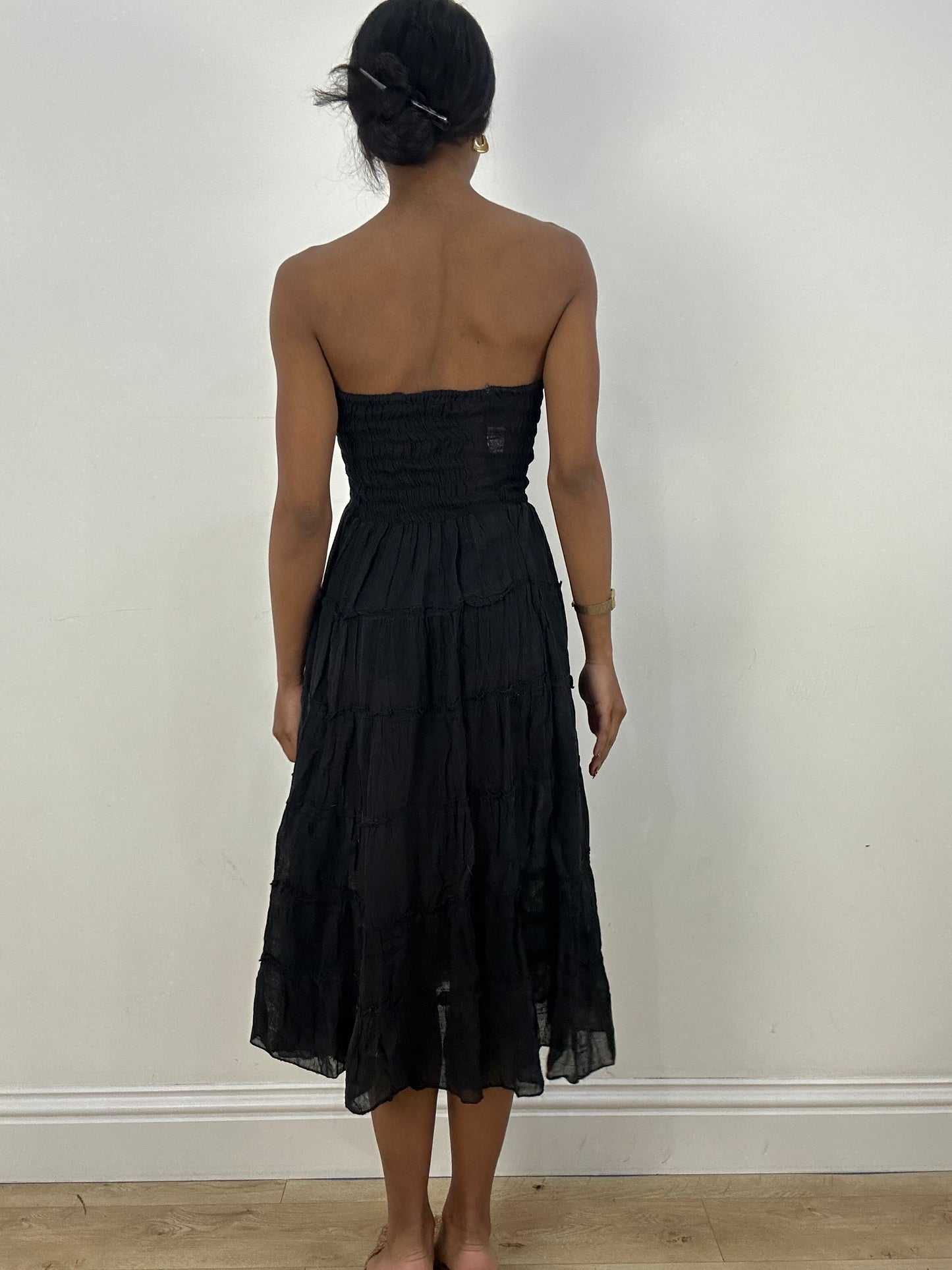 💻HIPPY CHIC DROP | small black sleeveless sheer midi dress