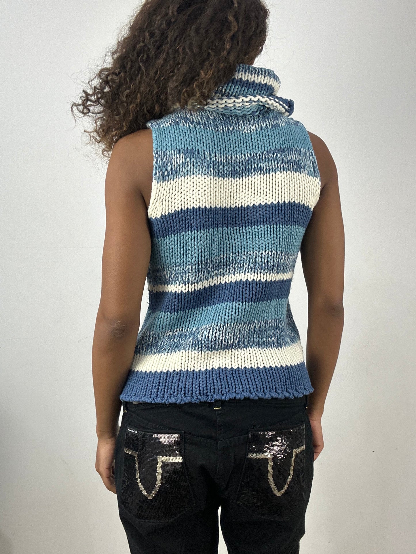 vintage edit thirty-four | extra small blue striped knit turtleneck