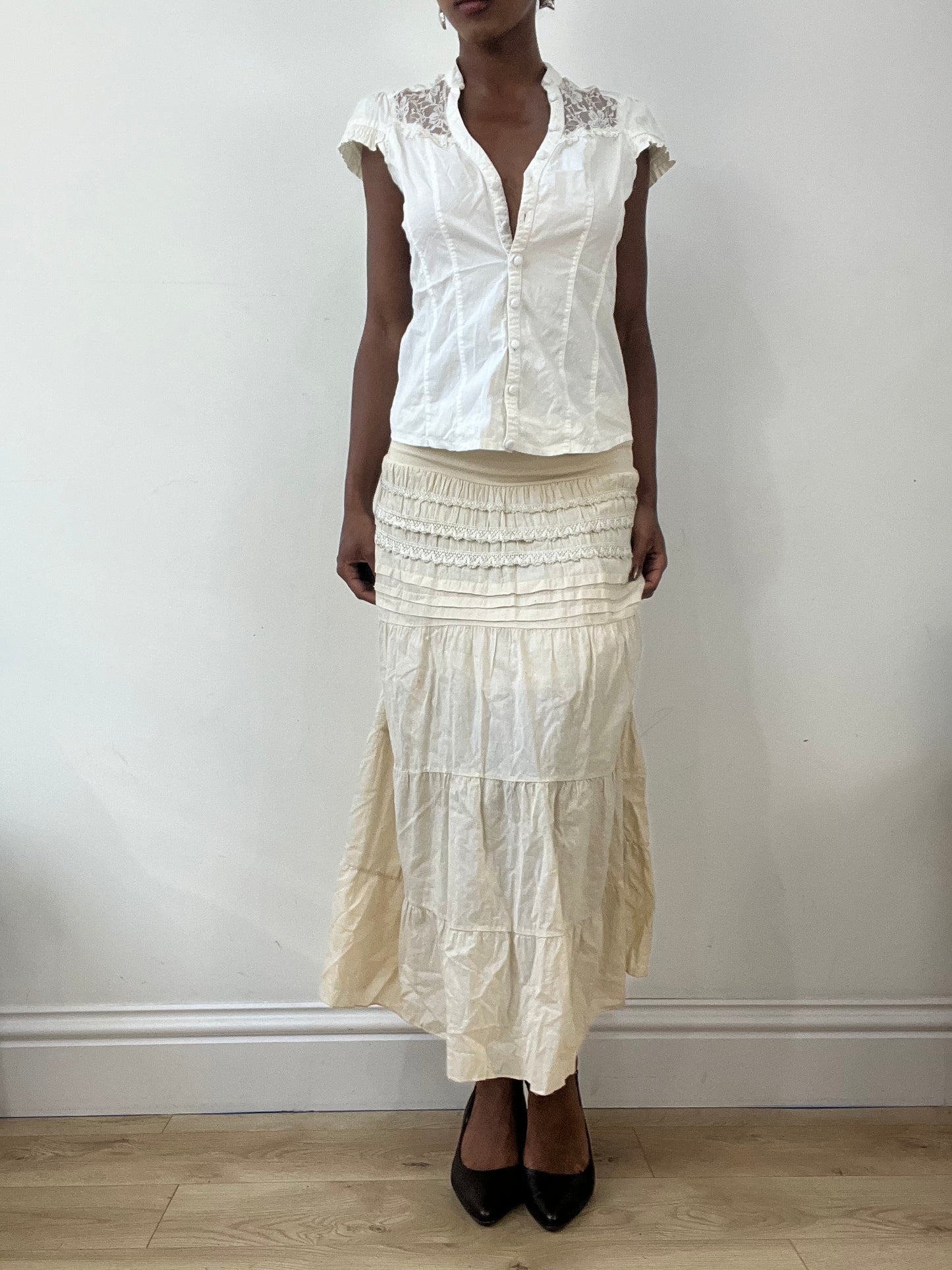 BEST PICKS | small cream tiered maxi skirt