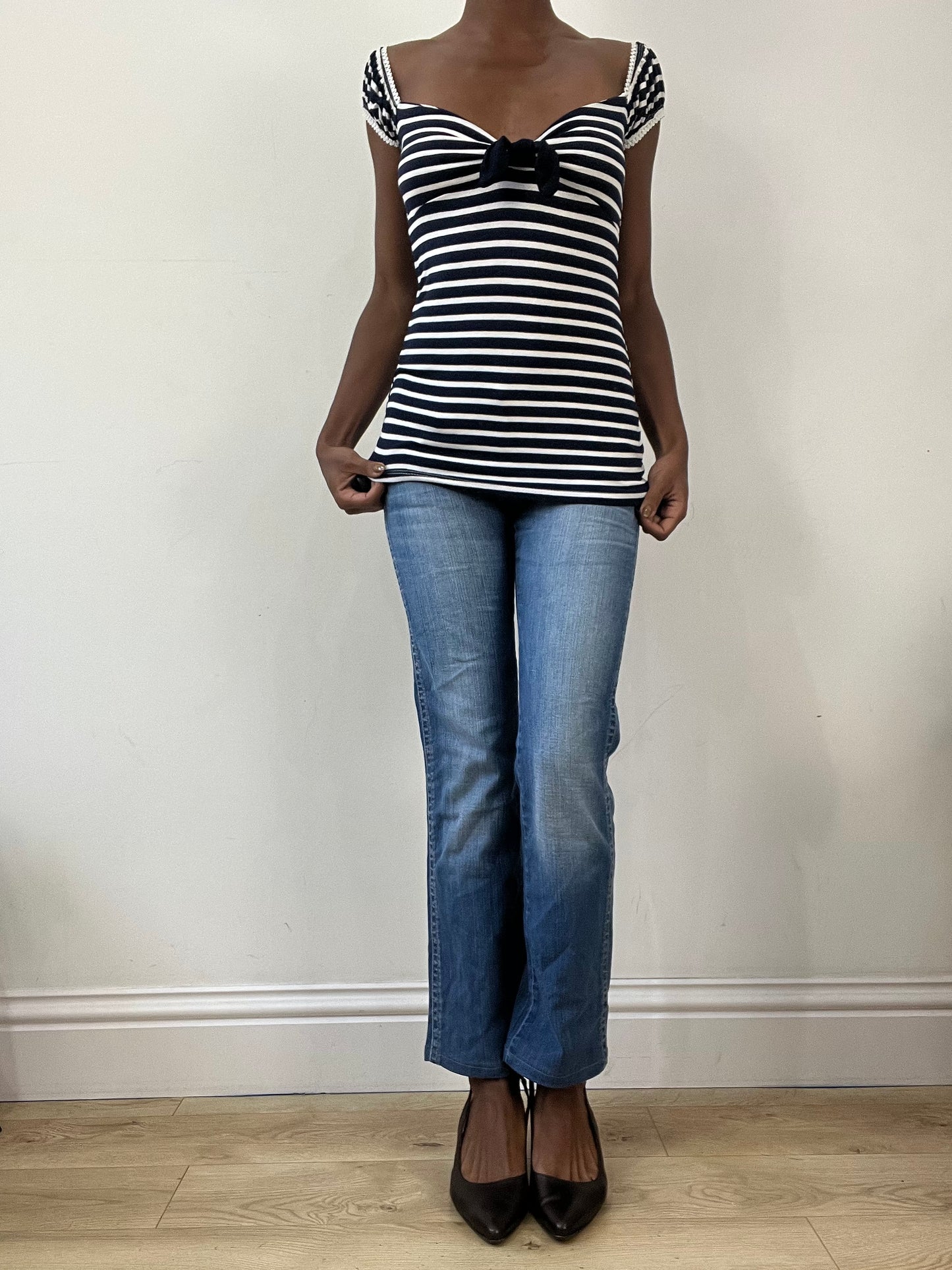 BEST PICKS | small white and navy blue stripe blouse