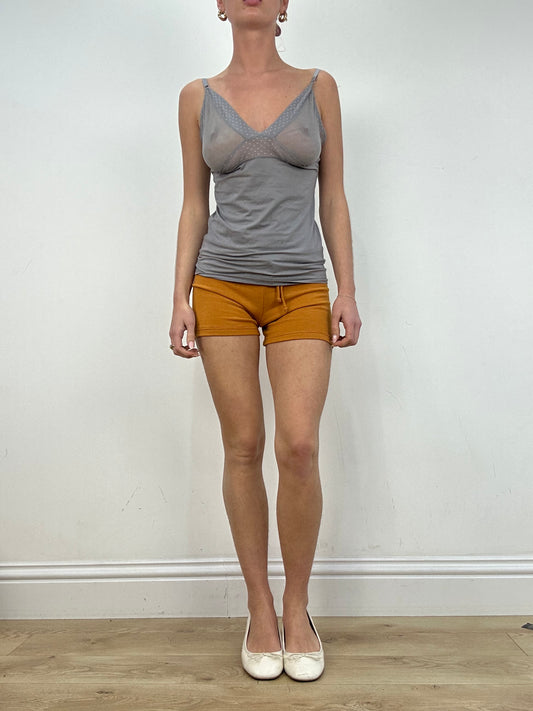 Vintage edit: Date Night | mittelgraues halbschieres Cami-Top