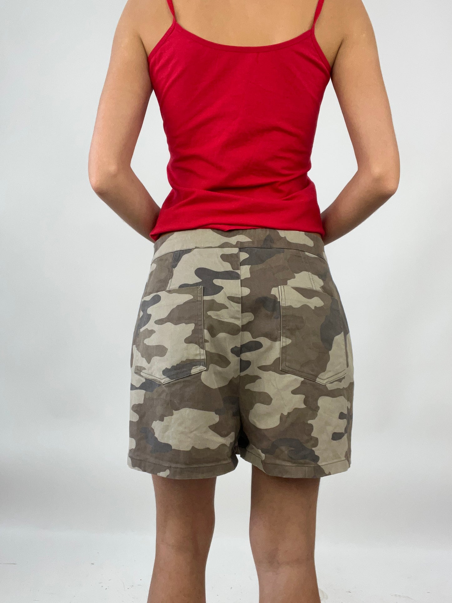 EUROS DROP | medium camo print skort