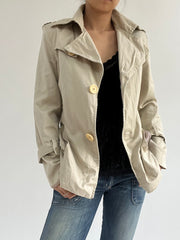 autumn picks | small beige trench coat