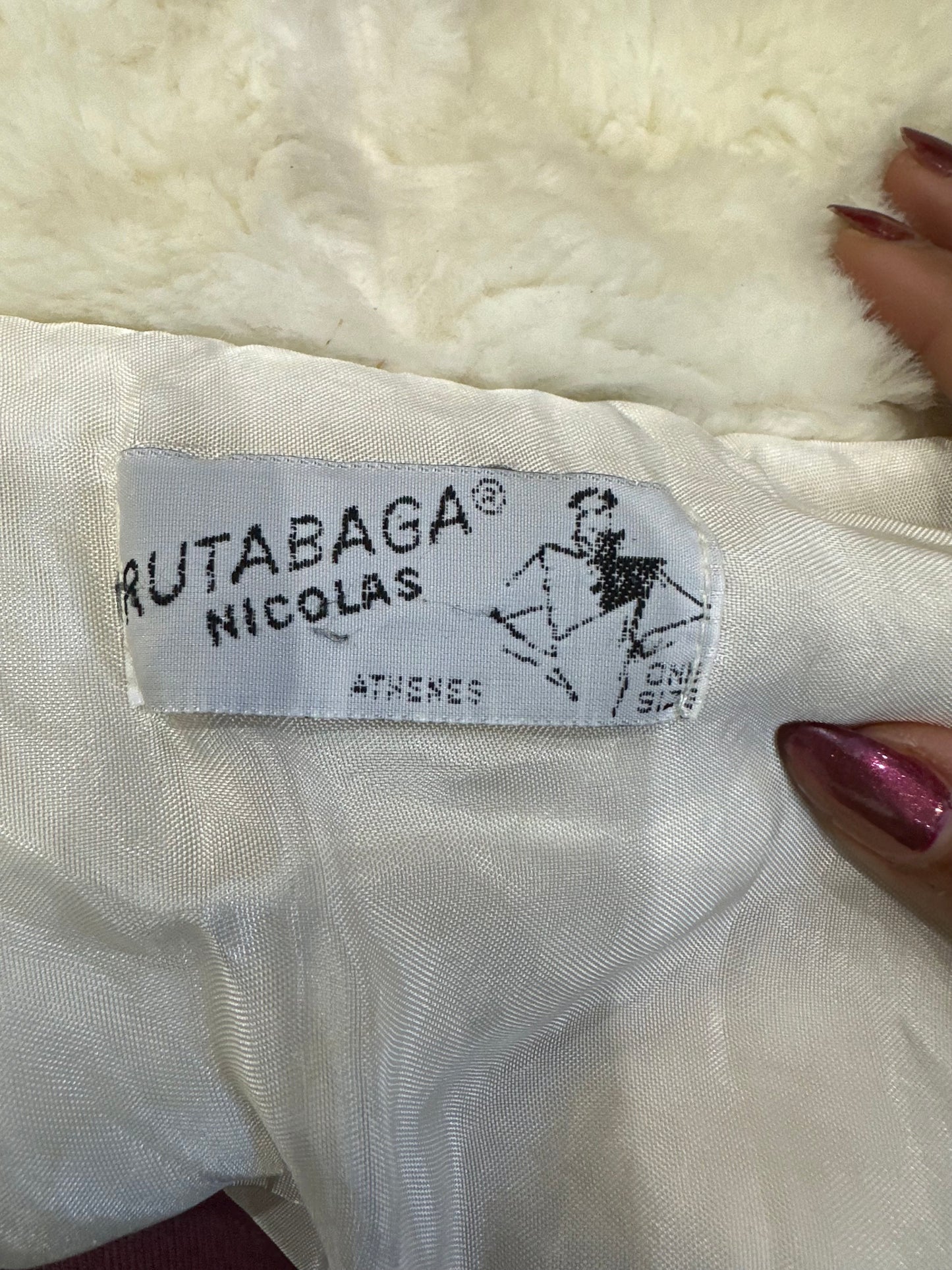 winter edit | medium cream faux fur cropped jacket