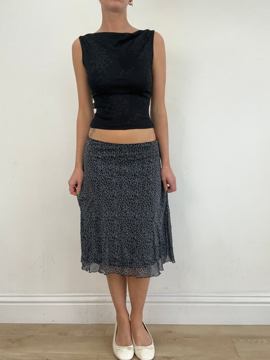 vintage edit nineteen | small navy floral midi skirt