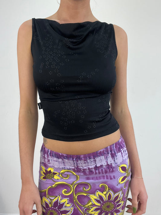 vintage edit nineteen | small black scoop back top with floral print