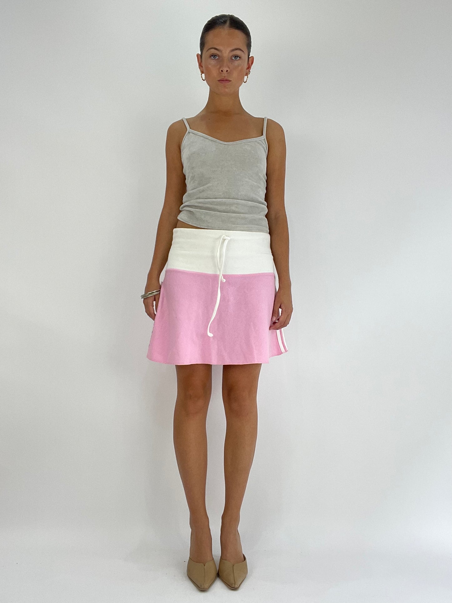 BEST PICKS | small pink mini skirt with white waistband detail