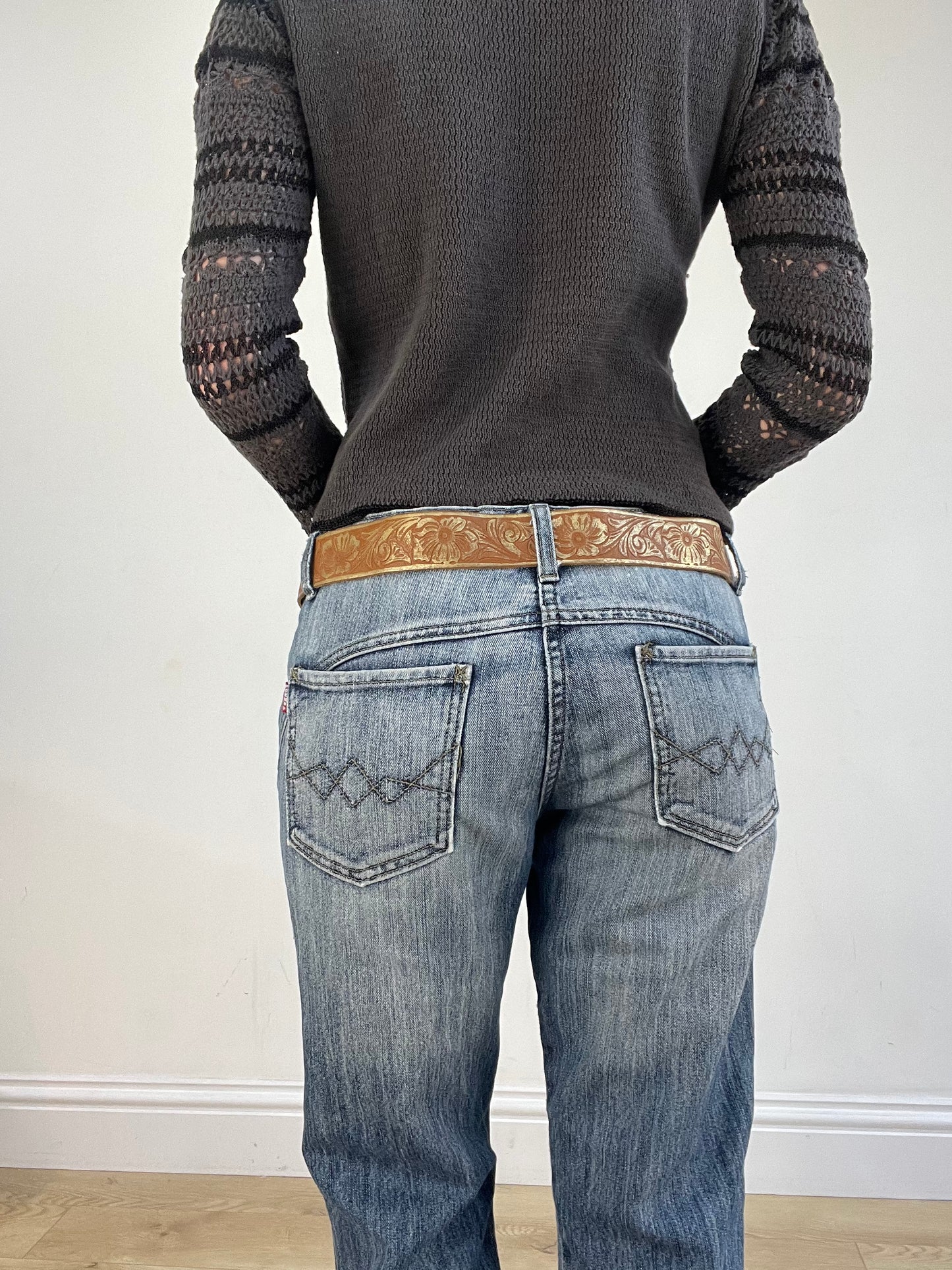vintage edit sixteen | brown leather floral print belt