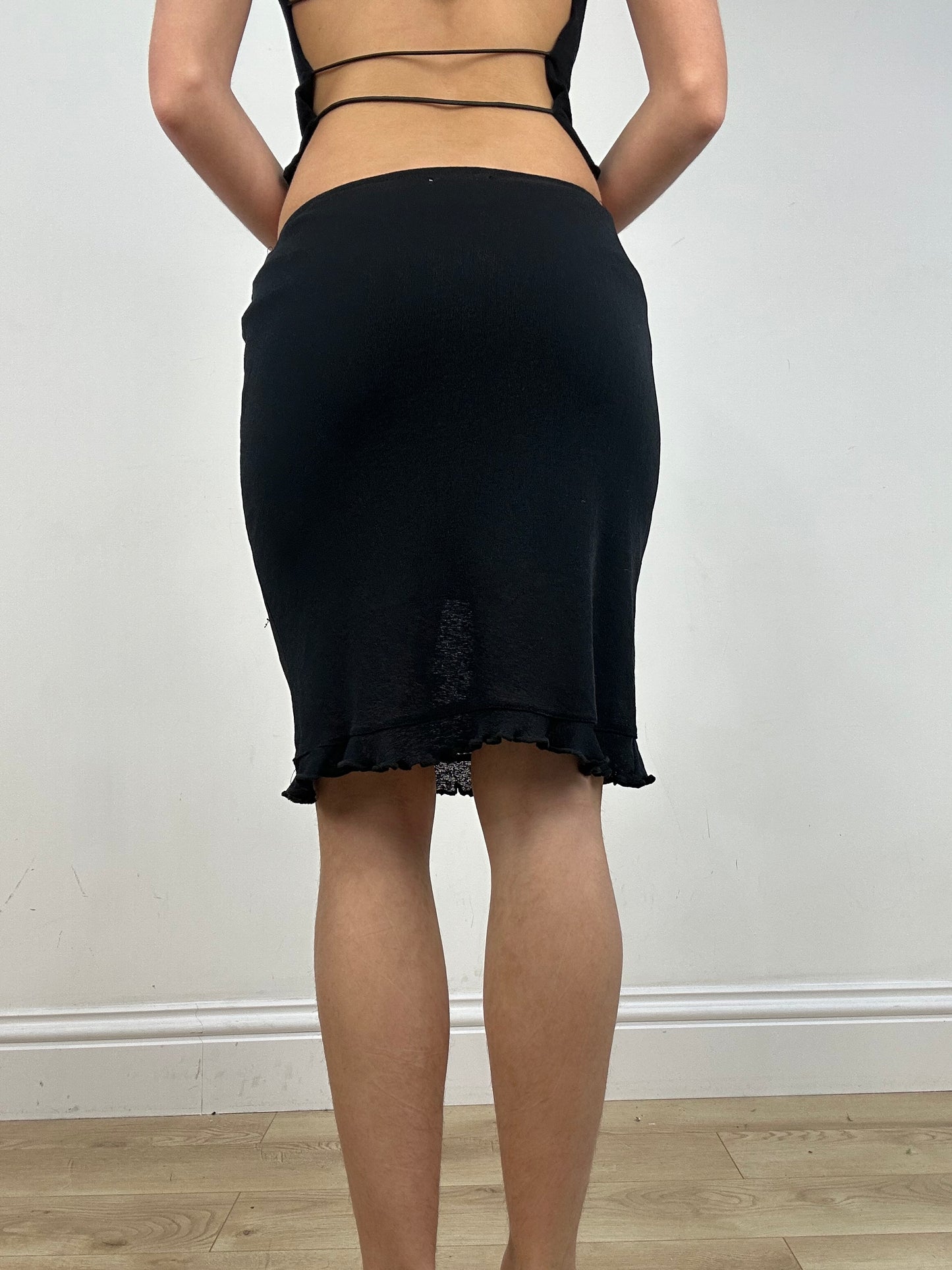 vintage edit ten | small black midi skirt