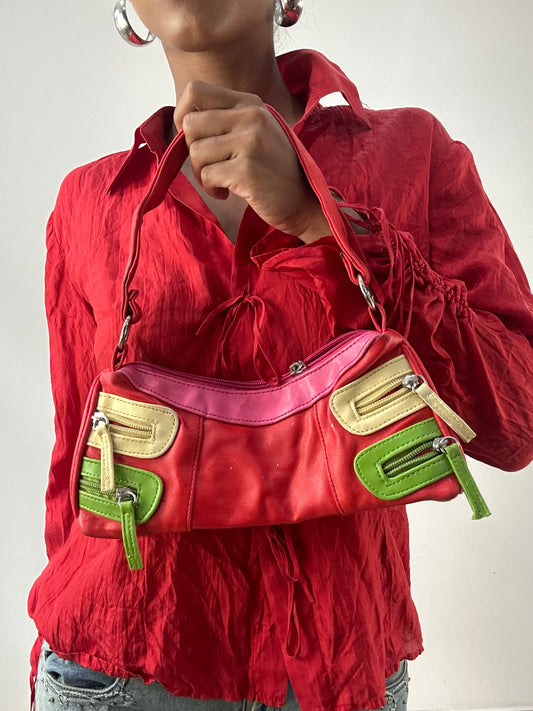 LFW edit | red mini baguette shoulder bag with zip detail