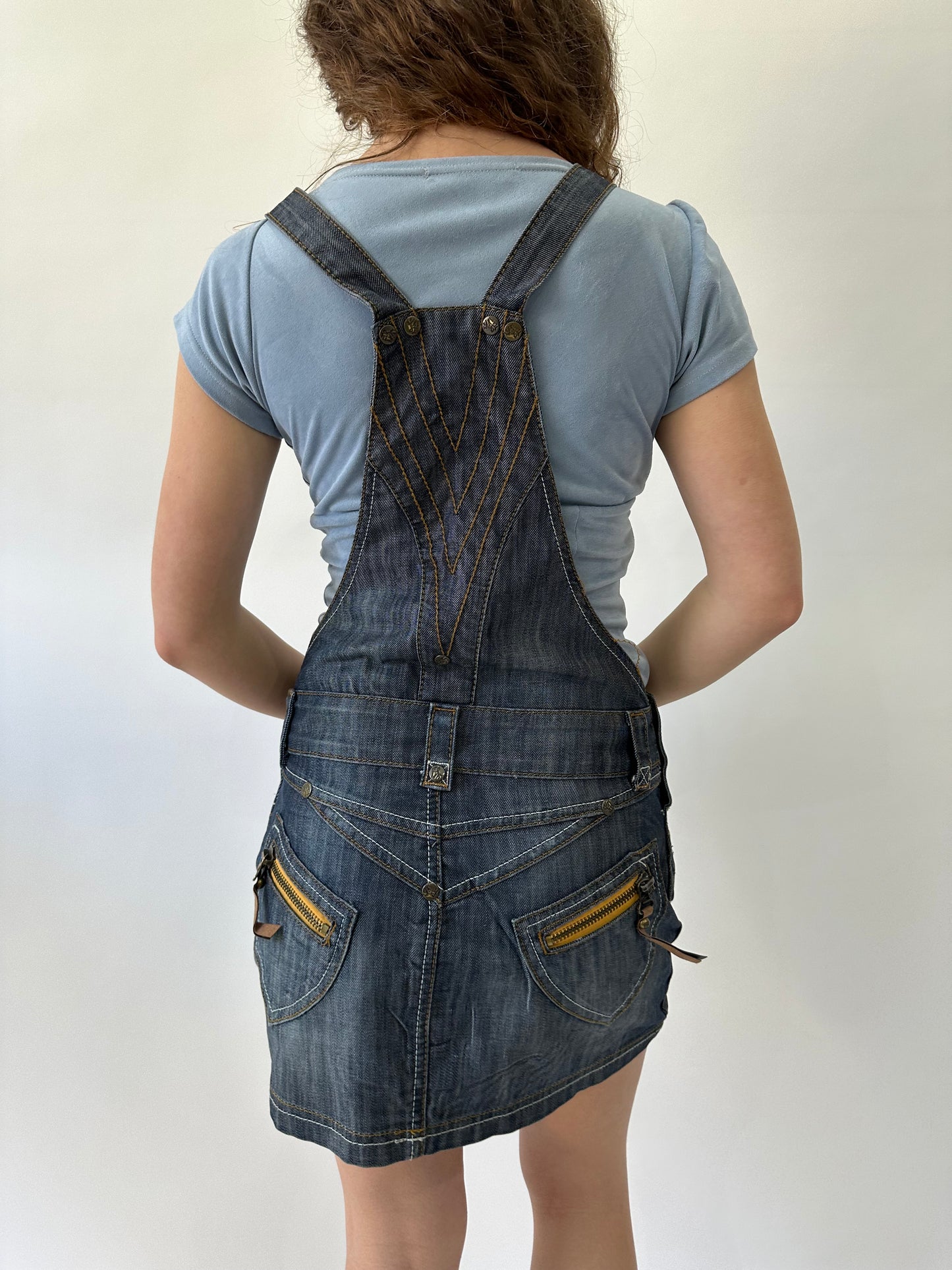 western edit | small/medium blue denim skirt dungarees