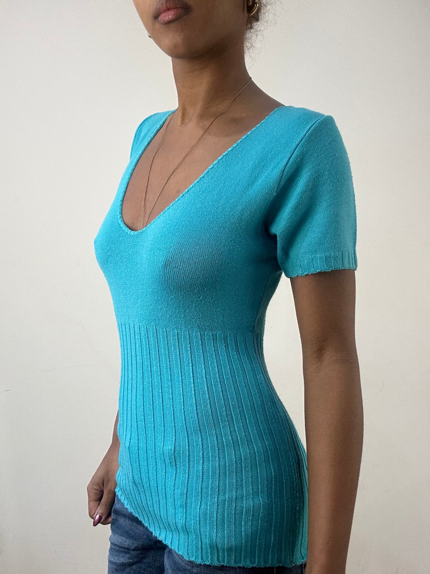 winter edit | small blue knit short sleeve top