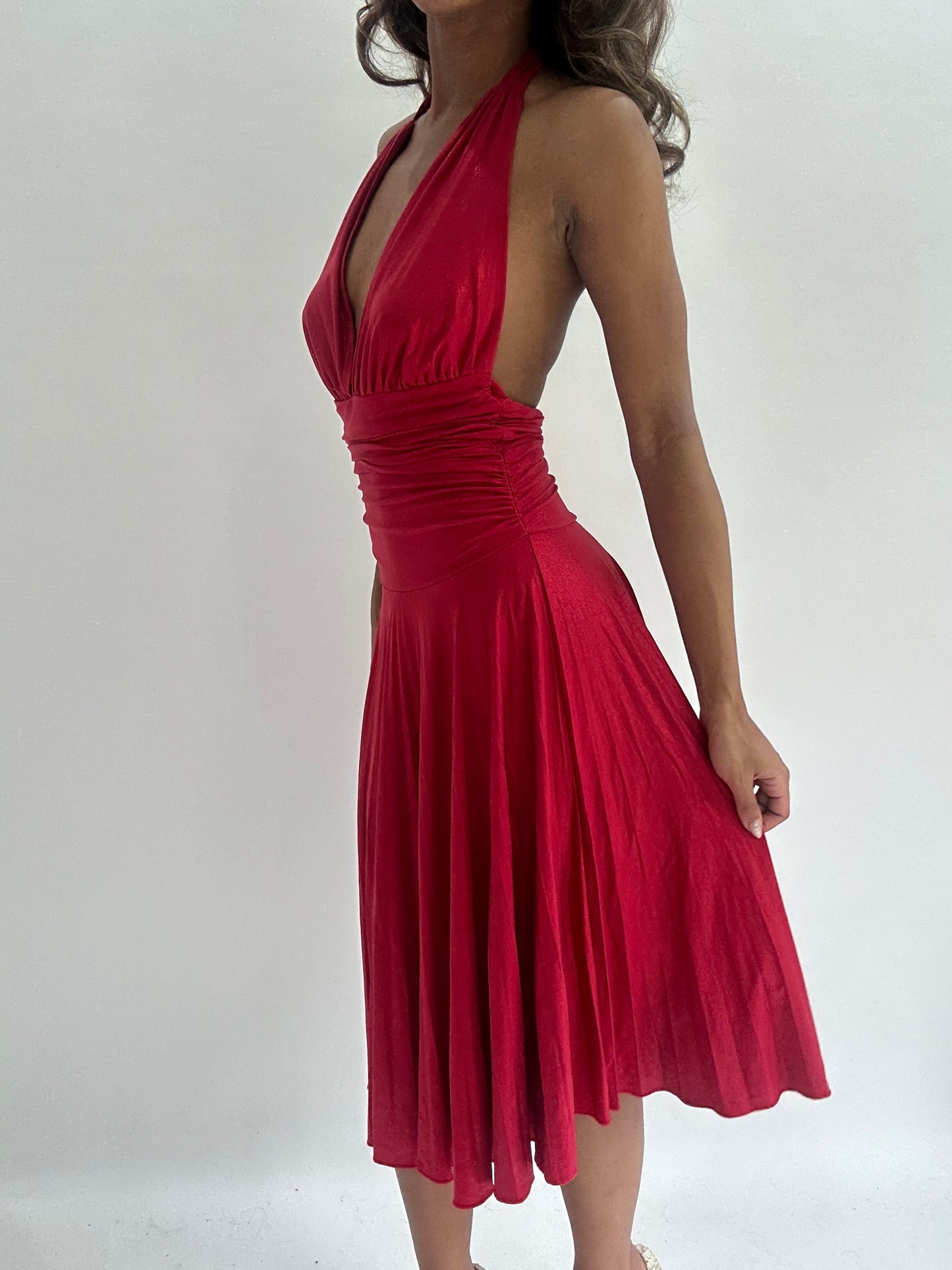 wedding guest drop | extra small/small red halterneck midi dress