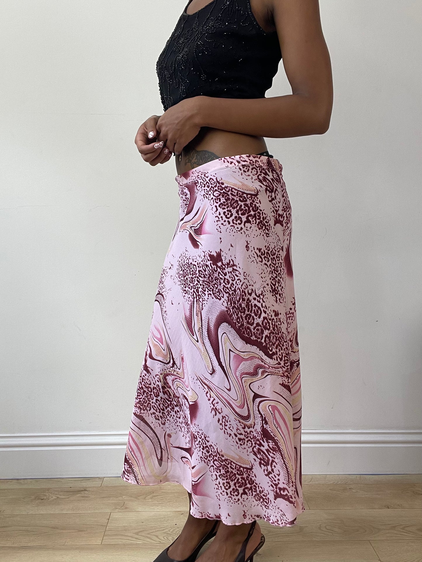 vintage edit twenty-seven |medium pink and purple leopard print maxi skirt