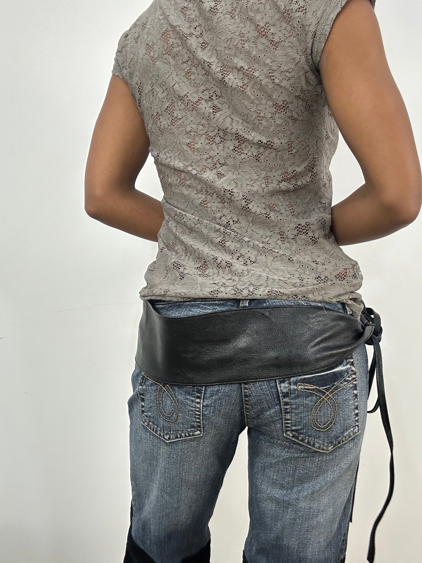 vintage edit: indie sleaze | black faux leather tie up belt