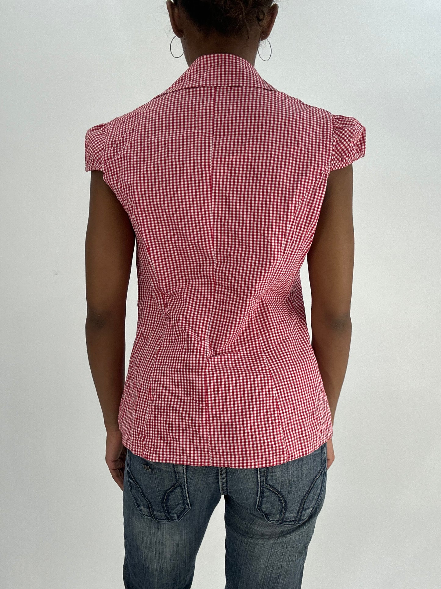 BEST PICKS | medium red checkered short sleeve top