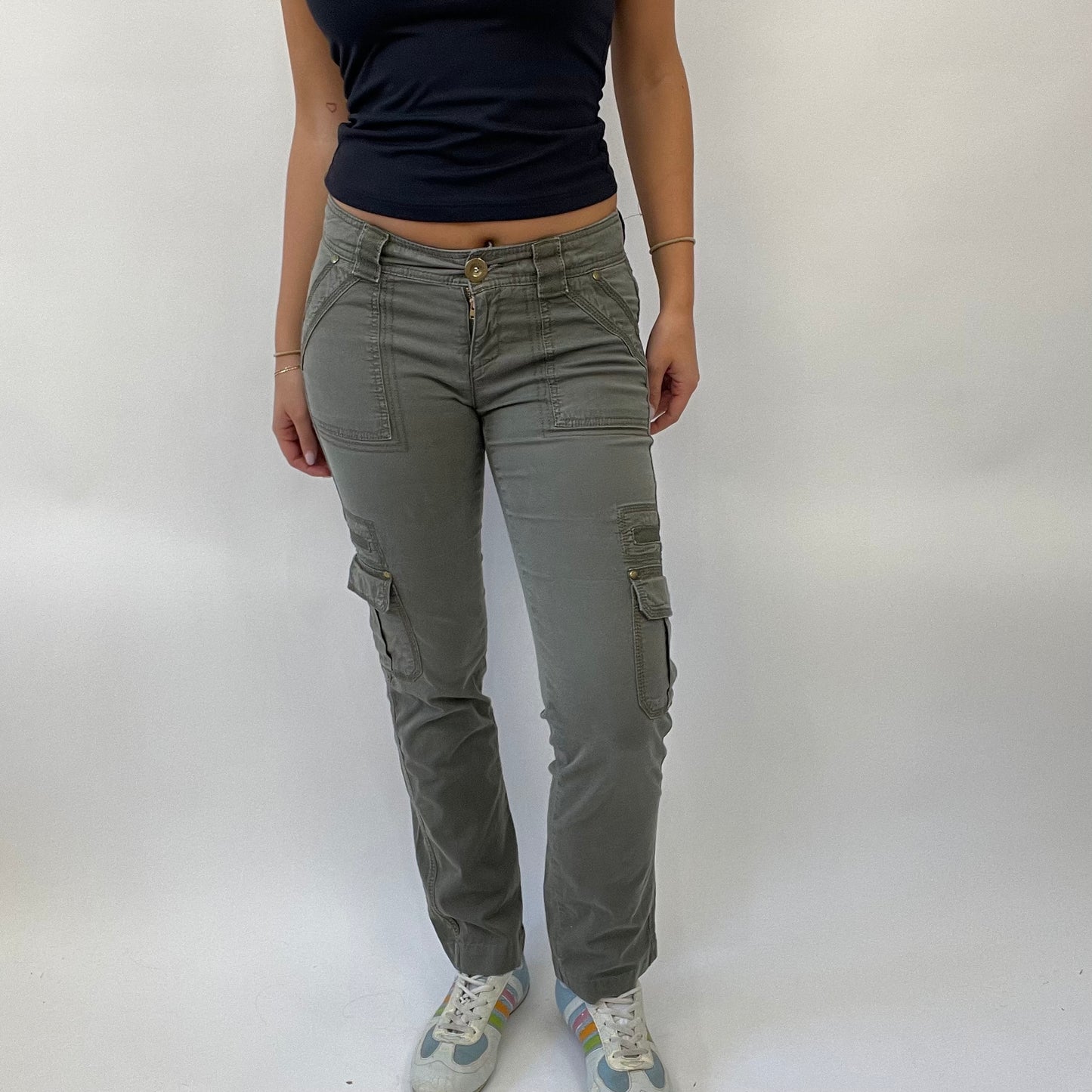 POSH AND BECKS DROP | small khaki cargo jeans